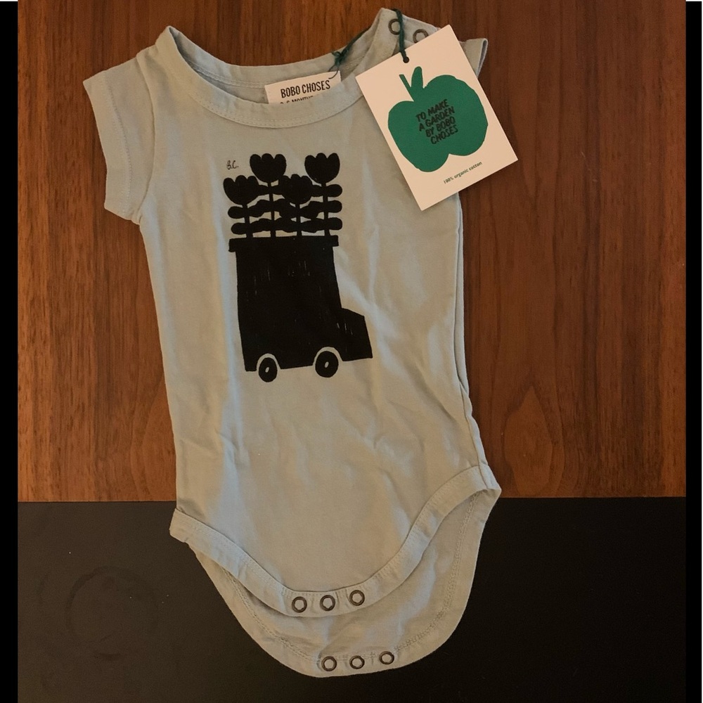 Bobo Choses flower truck onesie